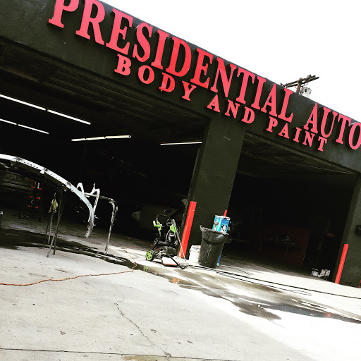 Auto Body Shop «Presidential Auto Body And Paint», reviews and photos, 7624 Foothill Blvd, Tujunga, CA 91042, USA