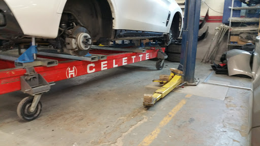 Auto Body Shop «Certified Collision Center», reviews and photos, 1130 Remington Rd, Schaumburg, IL 60173, USA