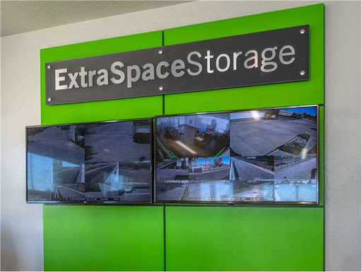 Storage Facility «Extra Space Storage», reviews and photos, 15101 Raymer St, Van Nuys, CA 91405, USA