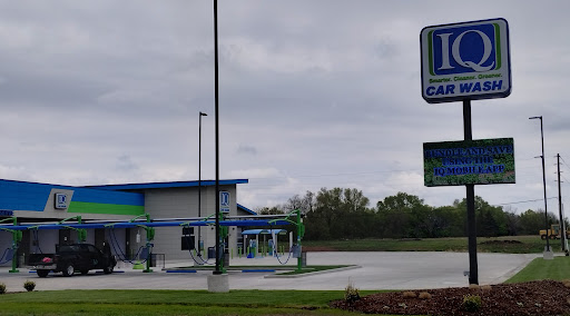 IQ Car Wash - McPherson en McPherson