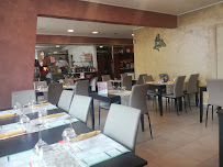 Atmosphère du Restaurant LA PICCOLA SICILIA à Saint-Pierre-en-Faucigny - n°2