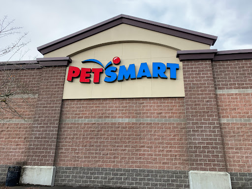 Pet Supply Store «PetSmart», reviews and photos, 8315 SW Jack Burns Blvd, Wilsonville, OR 97070, USA