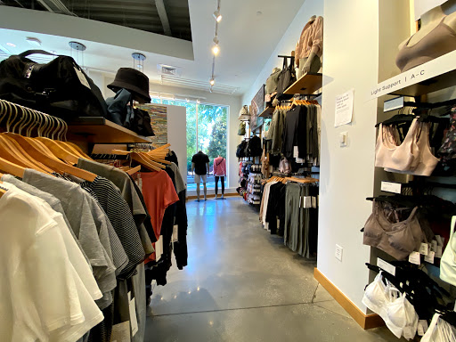 Sportswear Store «lululemon», reviews and photos, 600 S Main St, Greenville, SC 29601, USA