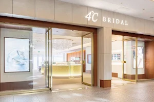 4℃ Bridal Yokohama Landmark Plaza Store image