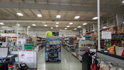 Pet Supply Store «Mounds Pet Food Warehouse», reviews and photos, 5350 King James Way, Fitchburg, WI 53719, USA