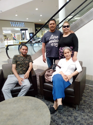 Shopping Mall «Vintage Faire Mall», reviews and photos, 3401 Dale Rd #483, Modesto, CA 95356, USA