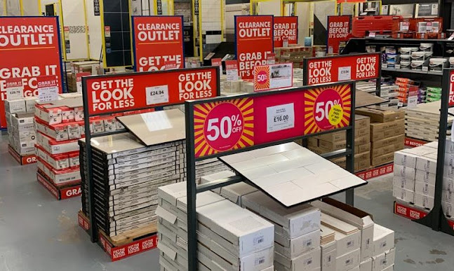 Topps Tiles Tyneside - CLEARANCE OUTLET - Hardware store