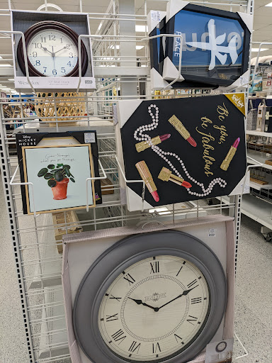 Clothing Store «Ross Dress for Less», reviews and photos, 2757 Papermill Rd, Reading, PA 19610, USA