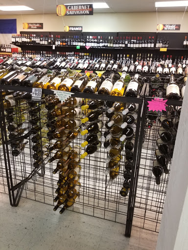 Liquor Store «Bin Q», reviews and photos, 3911 Perkins Rd, Baton Rouge, LA 70808, USA