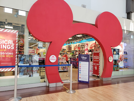 Toy Store «Disney Store», reviews and photos, 6170 Grand Ave, Gurnee, IL 60031, USA