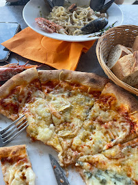 Pizza du Restaurant français La Langouste qui Chante à Le Barcarès - n°1
