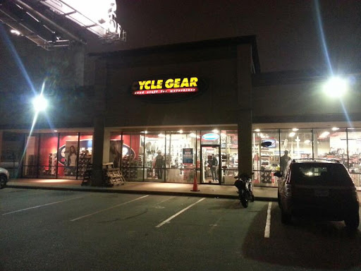 Motorcycle Parts Store «Cycle Gear», reviews and photos, 7204 Southwest Fwy, Houston, TX 77074, USA
