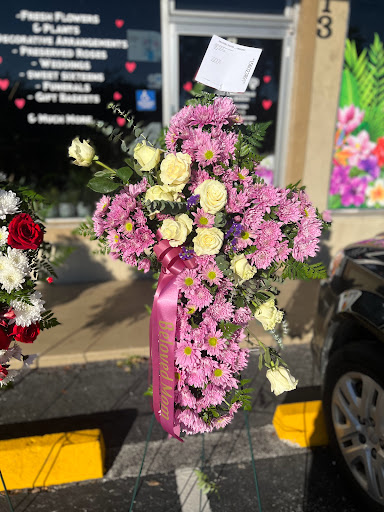 Florist «F & S FLOWERS DESIGN LLC», reviews and photos, 1799 N State Rd 7, Margate, FL 33063, USA