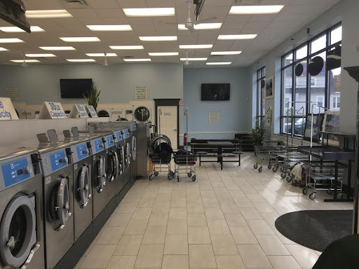 Laundromat «Freeway Laundry», reviews and photos, 1054 Narragansett Blvd, Cranston, RI 02905, USA