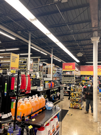 Auto Parts Store «Advance Auto Parts», reviews and photos, 7448 Little River Turnpike, Annandale, VA 22003, USA