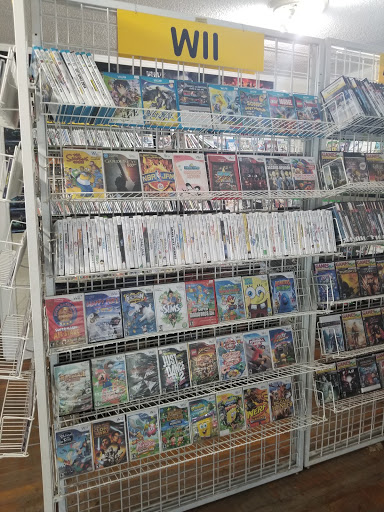 Video Game Store «Games Plus», reviews and photos, 3848 Summer Ave, Memphis, TN 38122, USA