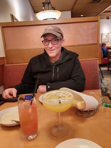 Shopping Mall «The Shops at Fox River», reviews and photos, 3340 Shoppers Dr, McHenry, IL 60051, USA