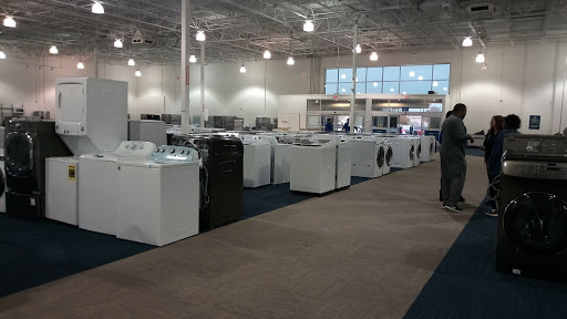 Electronics Store «Best Buy Outlet Store», reviews and photos, 6218 Wood Glen Dr, San Antonio, TX 78244, USA