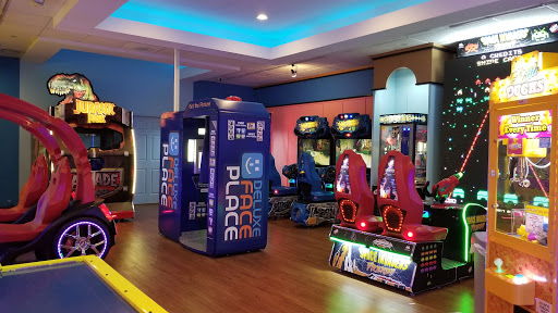 Shopping Mall «Northtown Mall», reviews and photos, 398 Northtown Dr NE, Blaine, MN 55434, USA