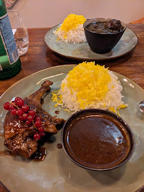 Plats et boissons du Restaurant de spécialités perses Restaurant iranien TORANJ à Paris - n°5