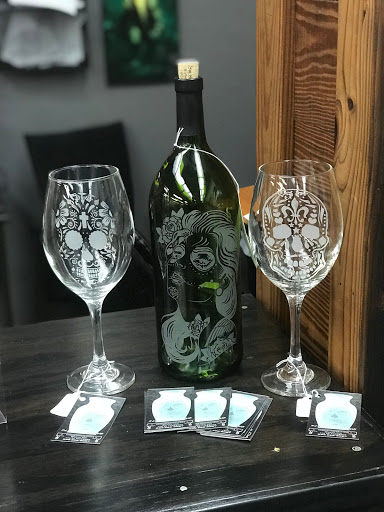 Tattoo Shop «Fox Tattoo Parlor & Gallery», reviews and photos, 3045-B SE 3rd Ave, Ocala, FL 34471, USA