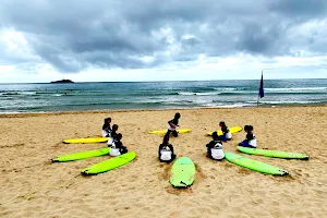 THE WAVE SURF SCHOOL / BAR / SHOP image