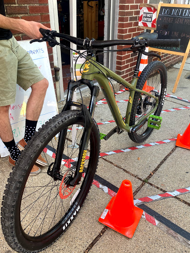 Bicycle Store «JRA Cycles», reviews and photos, 229 Salem St, Medford, MA 02155, USA