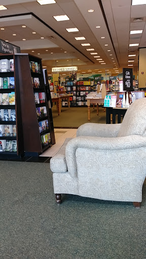 Book Store «Barnes & Noble», reviews and photos, 1291 Promenade Pl, Eagan, MN 55121, USA
