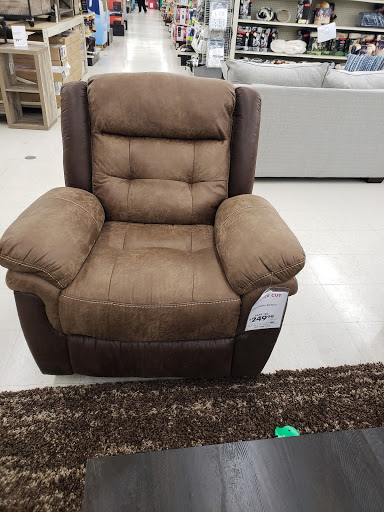 Discount Store «Big Lots», reviews and photos, 16100 E 10 Mile Rd, Eastpointe, MI 48021, USA