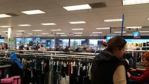 Clothing Store «Ross Dress for Less», reviews and photos, 2590 Bell Rd, Auburn, CA 95603, USA