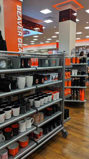 Souvenir Store «OSU Beaver Store», reviews and photos, 663 SW 26th St, Corvallis, OR 97331, USA