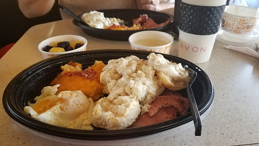 American Restaurant «Cracker Barrel Old Country Store», reviews and photos, 1162 Wayne Ave, Chambersburg, PA 17202, USA