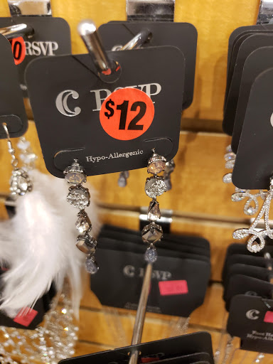 Fashion Accessories Store «Charming Charlie», reviews and photos, 7707 Bluebonnet Blvd #E130, Baton Rouge, LA 70810, USA