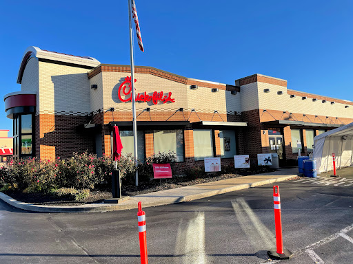 Fast Food Restaurant «Chick-fil-A», reviews and photos, 211 Eagleview Blvd, Exton, PA 19341, USA