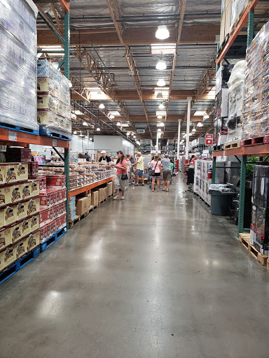 Warehouse store «Costco Wholesale», reviews and photos, 3901 W Costco Dr, Tucson, AZ 85741, USA