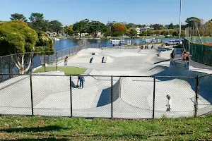 El Estero Skate Park image