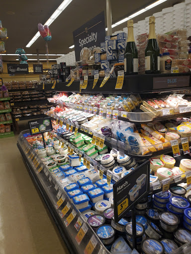 Grocery Store «Safeway», reviews and photos, 401 S. Roosevelt, Seaside, OR 97138, USA