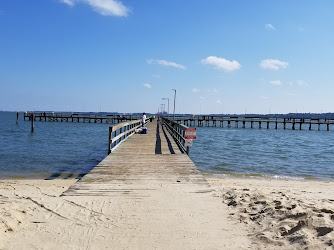 Gloucester Point Beach Park