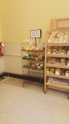 Pharmacy «Giant», reviews and photos, 1400 Merritt Blvd, Dundalk, MD 21222, USA