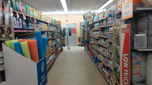 Dollar Store «FAMILY DOLLAR», reviews and photos, 25 S Main St, Waterbury, CT 06706, USA
