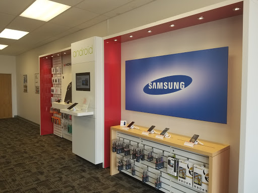 Cell Phone Store «Verizon Authorized Retailer - Wireless Zone», reviews and photos, 6885 US-322, Franklin, PA 16323, USA