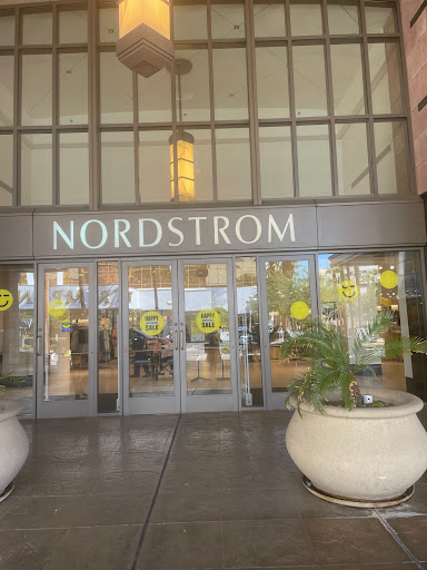 Department Store «Nordstrom Fashion Show», reviews and photos, 3200 Las Vegas Blvd S, Las Vegas, NV 89109, USA