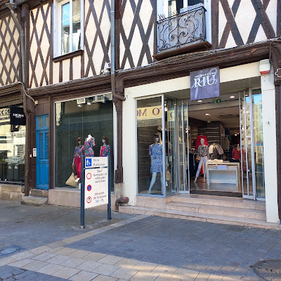 RIU Paris - Jacqueline RIU - Bourges à Bourges