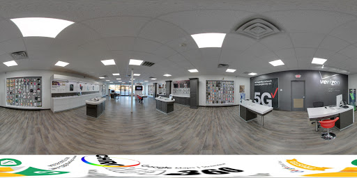 Cell Phone Store «Verizon Wireless Halifax MA», reviews and photos, 300 Plymouth St, Halifax, MA 02338, USA