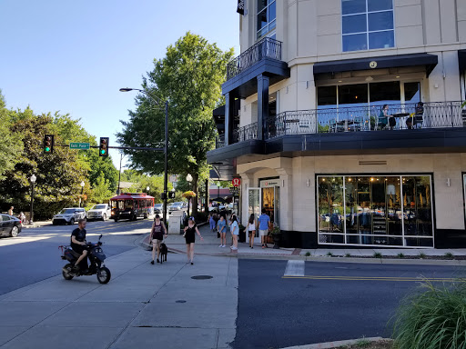 Sportswear Store «lululemon», reviews and photos, 600 S Main St, Greenville, SC 29601, USA
