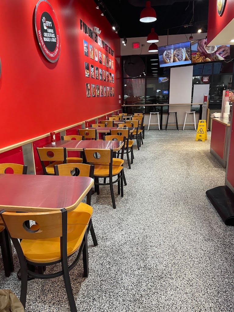 Lefty's Cheesesteaks, Burgers, & Wings 48111
