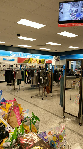 Clothing Store «Ross Dress for Less», reviews and photos, 110 Yorba Linda Blvd, Placentia, CA 92870, USA