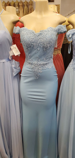 Bridal Shop «Lady Secrets - Quinceañera, Bridal, and Prom Dresses», reviews and photos, 19240 SE Stark St, Portland, OR 97233, USA