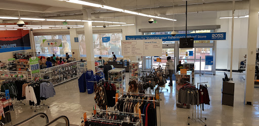 Clothing Store «Ross Dress for Less», reviews and photos, 2550 Taylor St, San Francisco, CA 94133, USA
