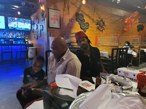 Shopping Mall «Essex Green Shopping Center», reviews and photos, 495 Prospect Ave, West Orange, NJ 07052, USA